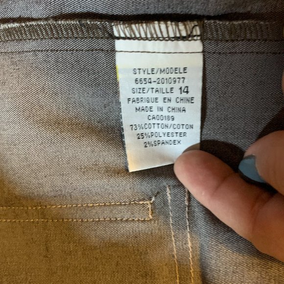 Lindor Petite Size 14 Jacket, dark denim,  long sleeves, buttons and collar - Picture 11 of 12